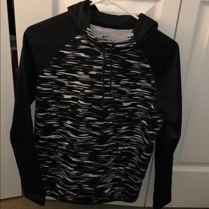 Nike Therma Fit Sweatshirt